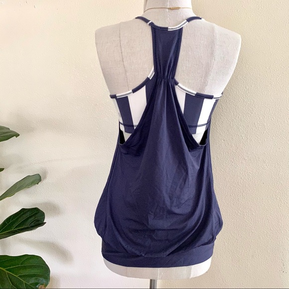 SOLD Lululemon No Limits Tank Cadet Blue Size 8 - Picture 4 of 10